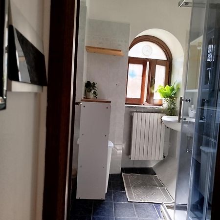 La Rosa Gialla Varallo Bagian luar foto